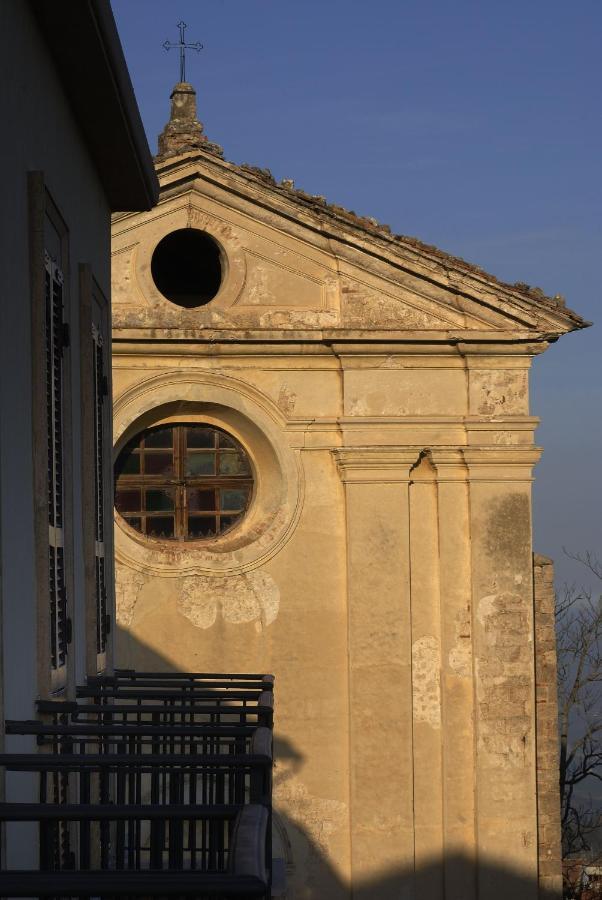 Zunica Ospitalita Dal 1880 Hotel Civitella Del Tronto Bagian luar foto